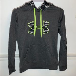 Under armor soft sweatshirt